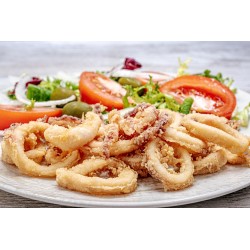 CALAMARES A LA ANDALUZA CON ENSALADA